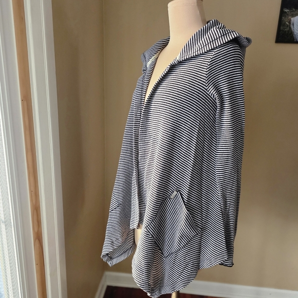 Calvin Klein Performance Black & White Waffle Knit Hooded Cardigan Size Small - Picture 2 of 8